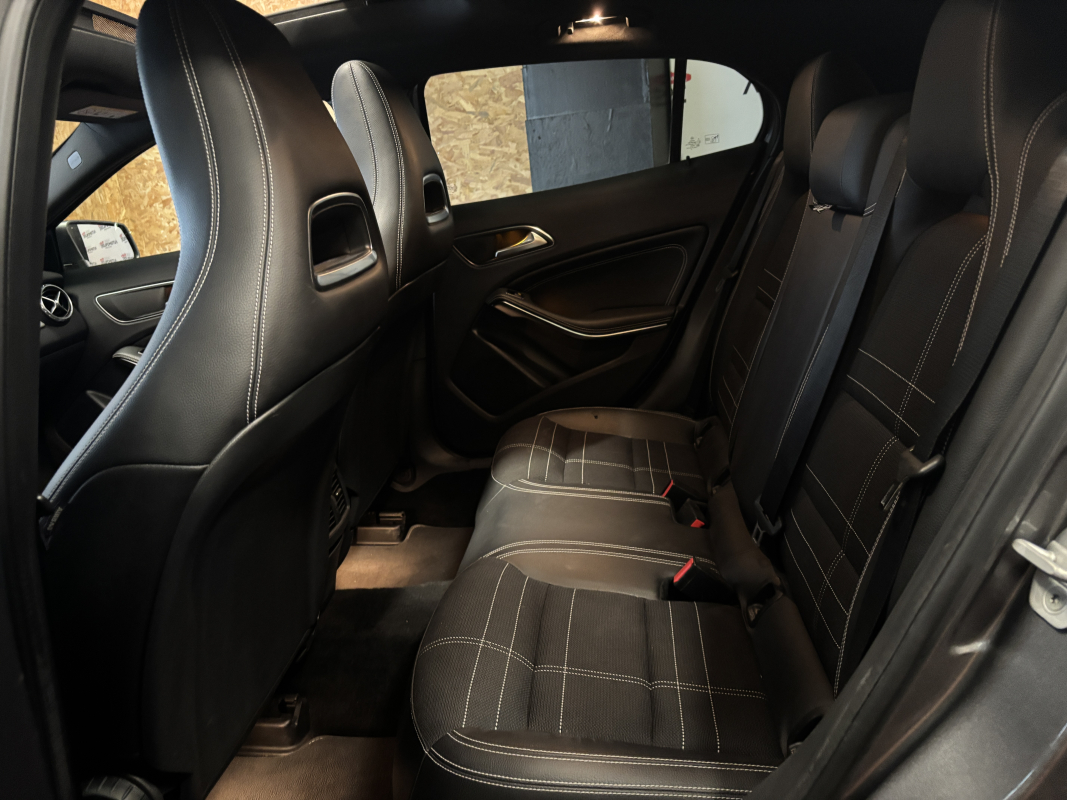 Mercedes Classe GLA — 16