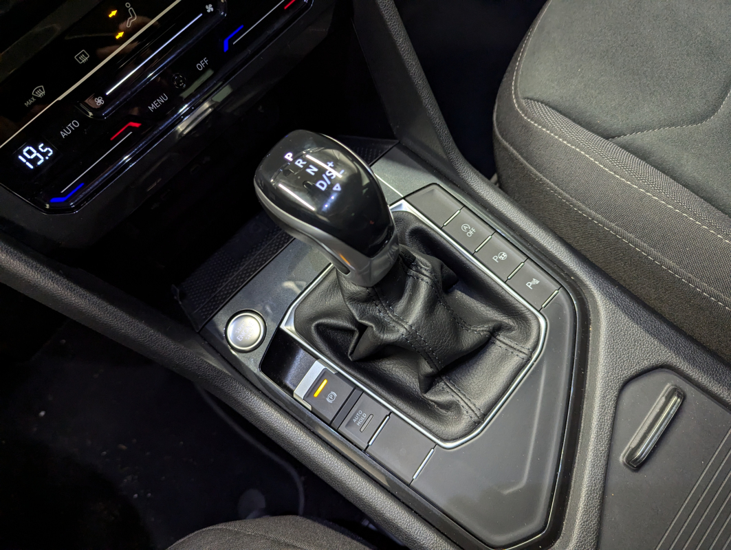 Volkswagen Tiguan — 19