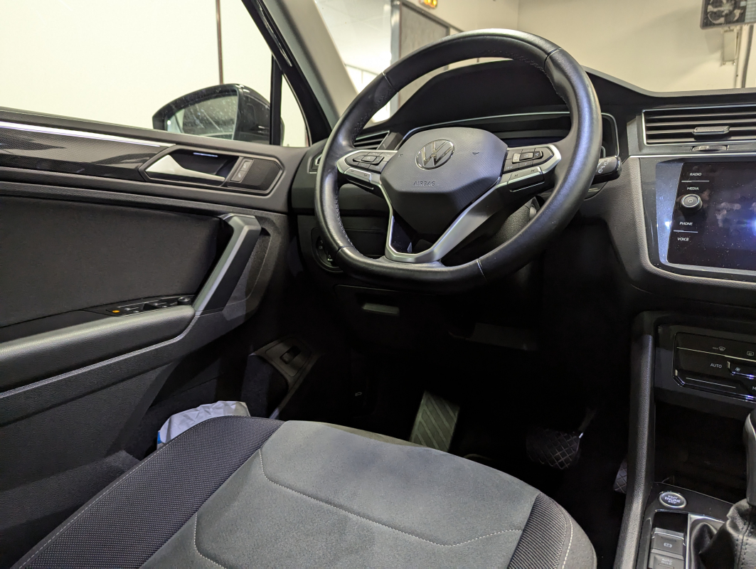 Volkswagen Tiguan — 7