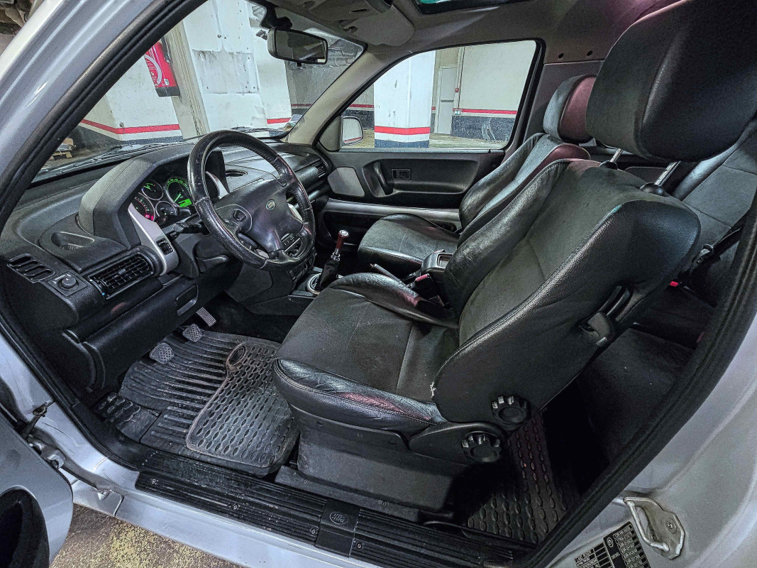 Land Rover Freelander — 17