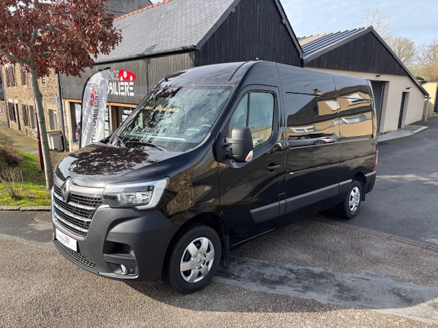 Renault Master — 30