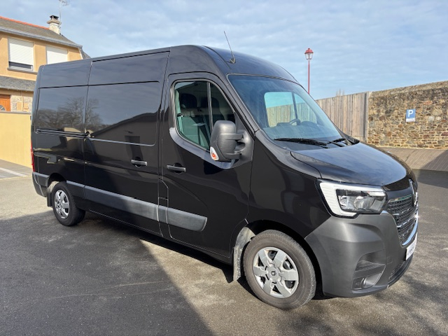Renault Master — 3