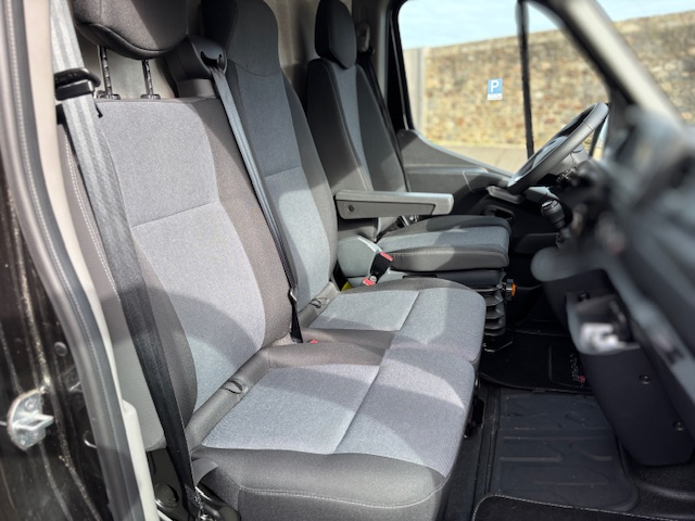 Renault Master — 16