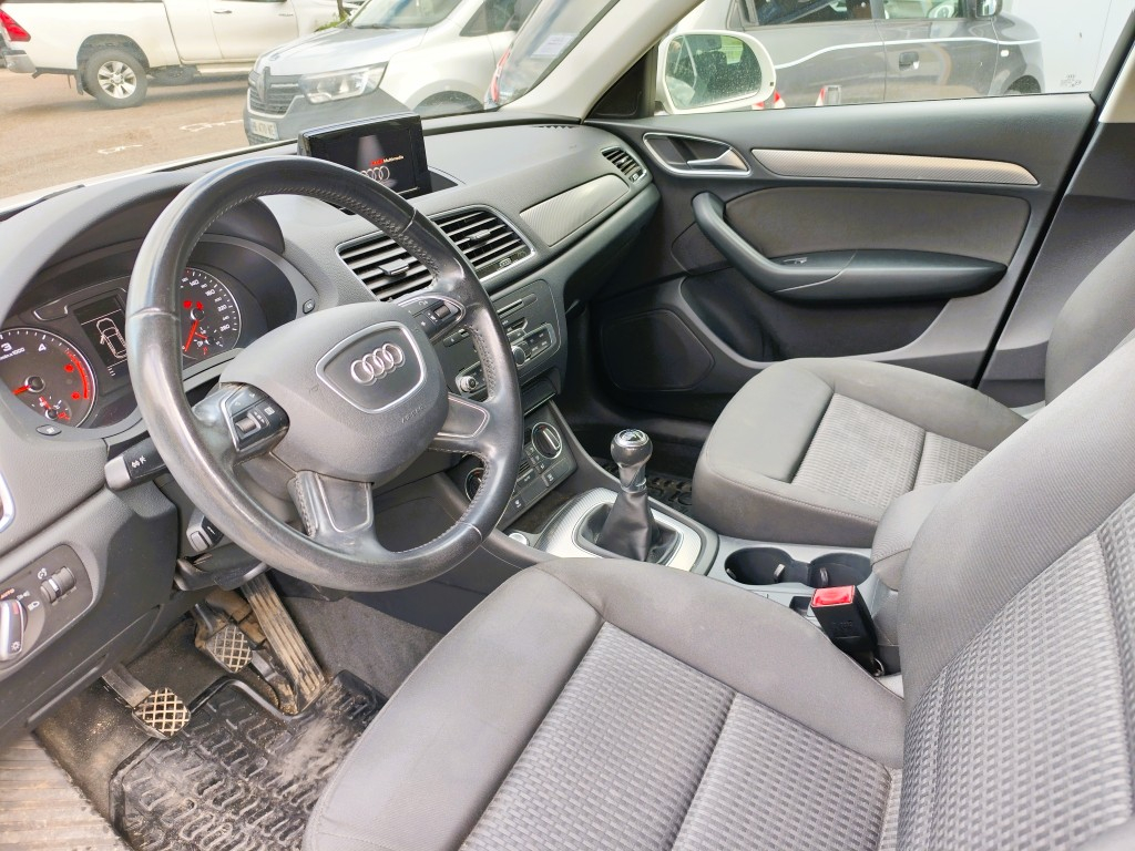 Audi Q3 — 13