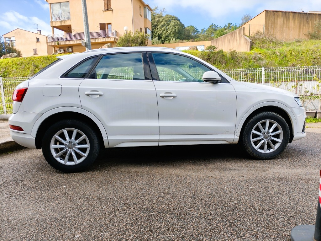 Audi Q3 — 4