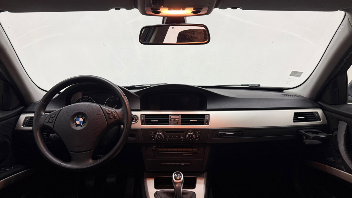 Bmw Série 3 Touring — 7