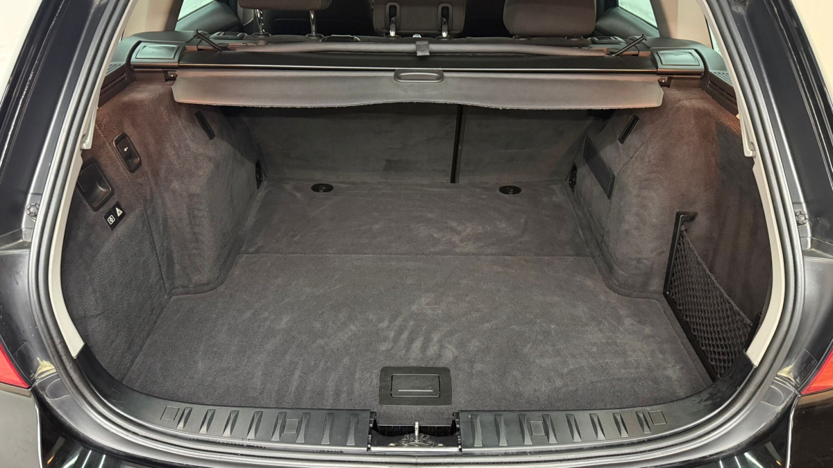 Bmw Série 3 Touring — 12