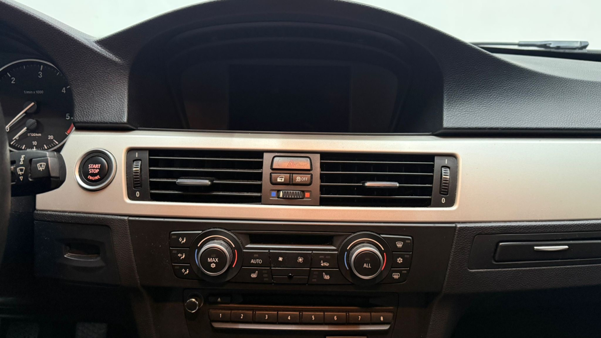 Bmw Série 3 Touring — 14