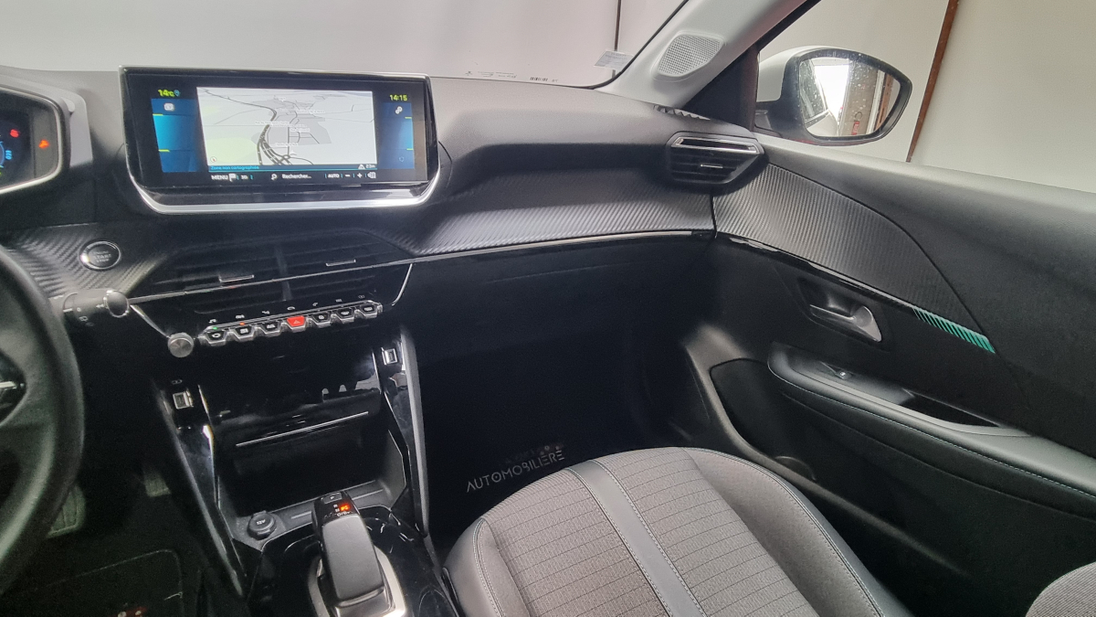 Peugeot e-208 — 19