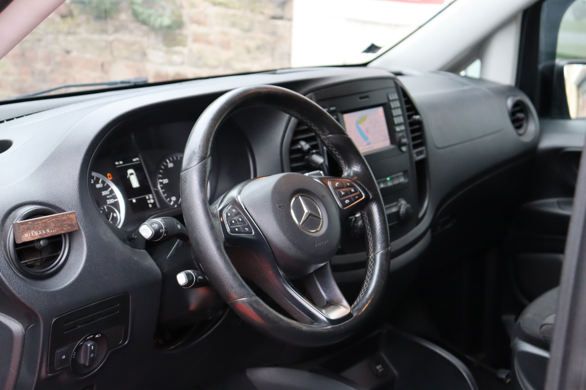 Mercedes Vito — 23