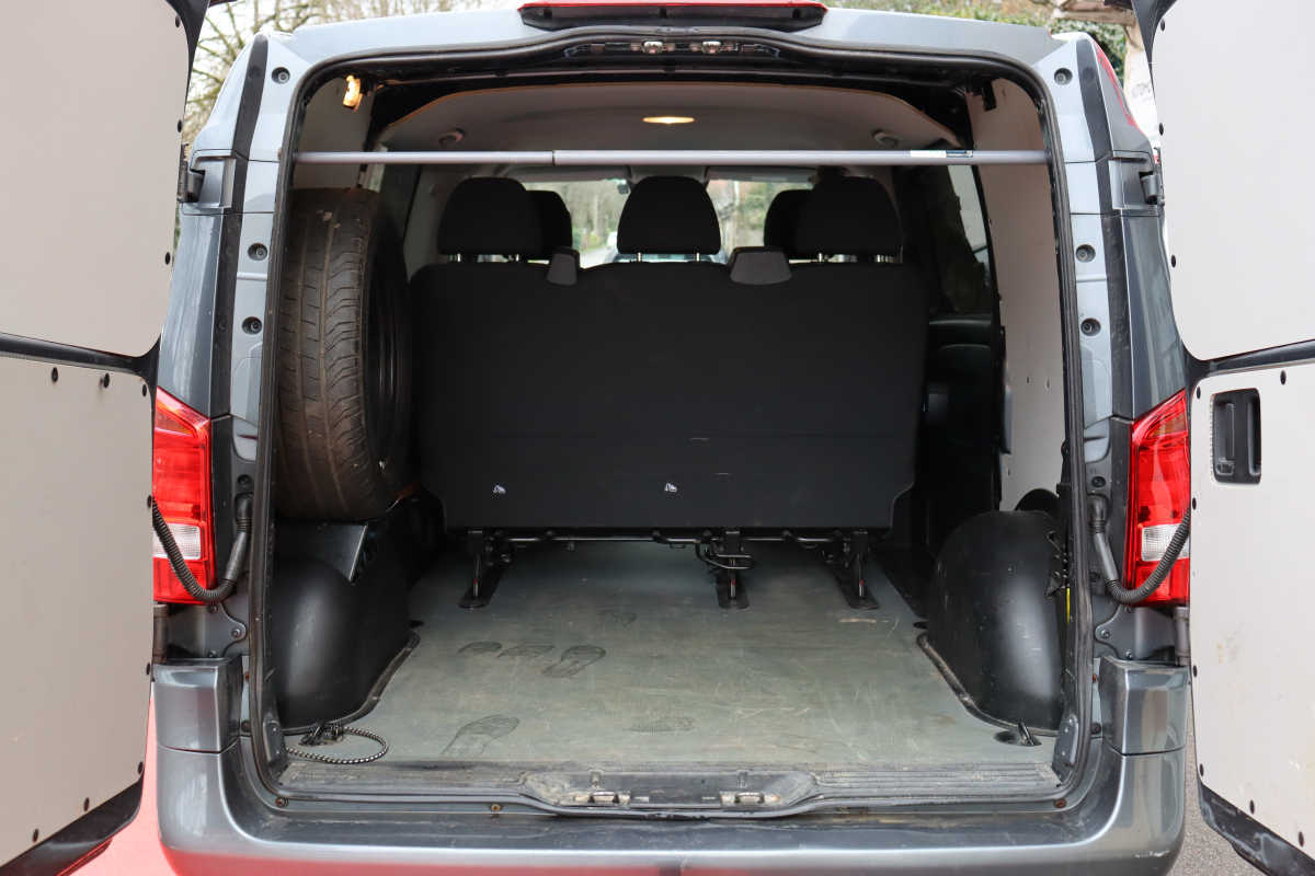 Mercedes Vito — 28