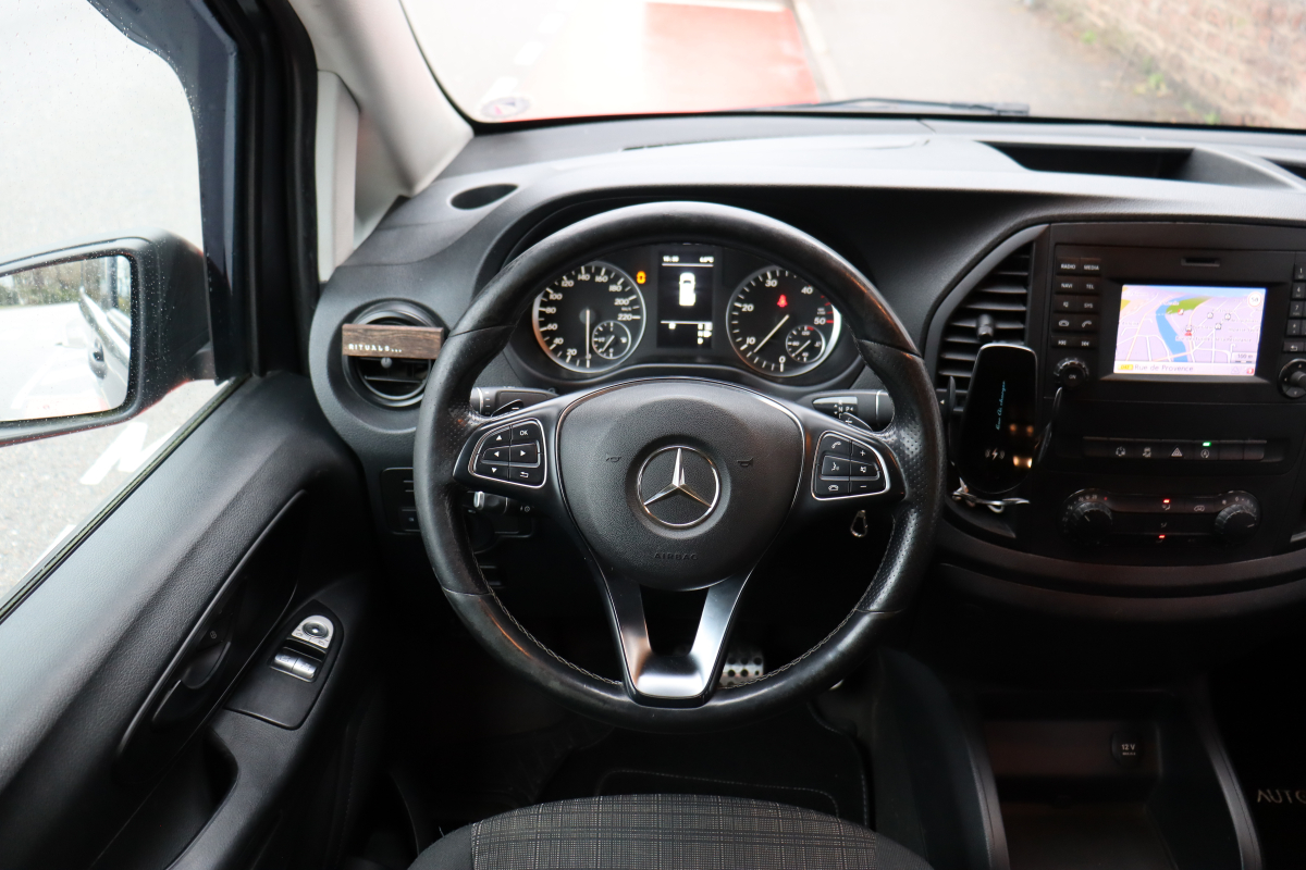 Mercedes Vito — 14