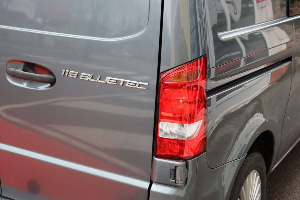 Mercedes Vito — 39