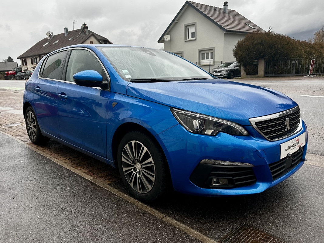 Peugeot 308 — 3