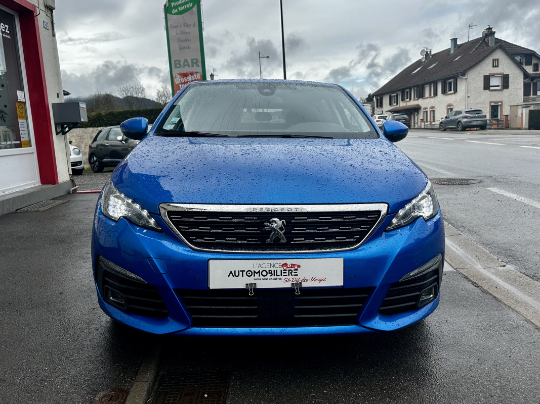 Peugeot 308 — 2