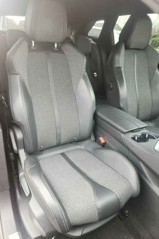 Peugeot 3008 — 15