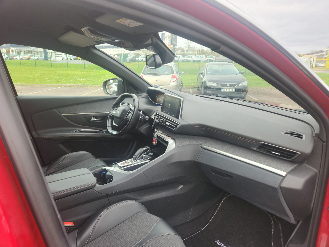Peugeot 3008 — 14