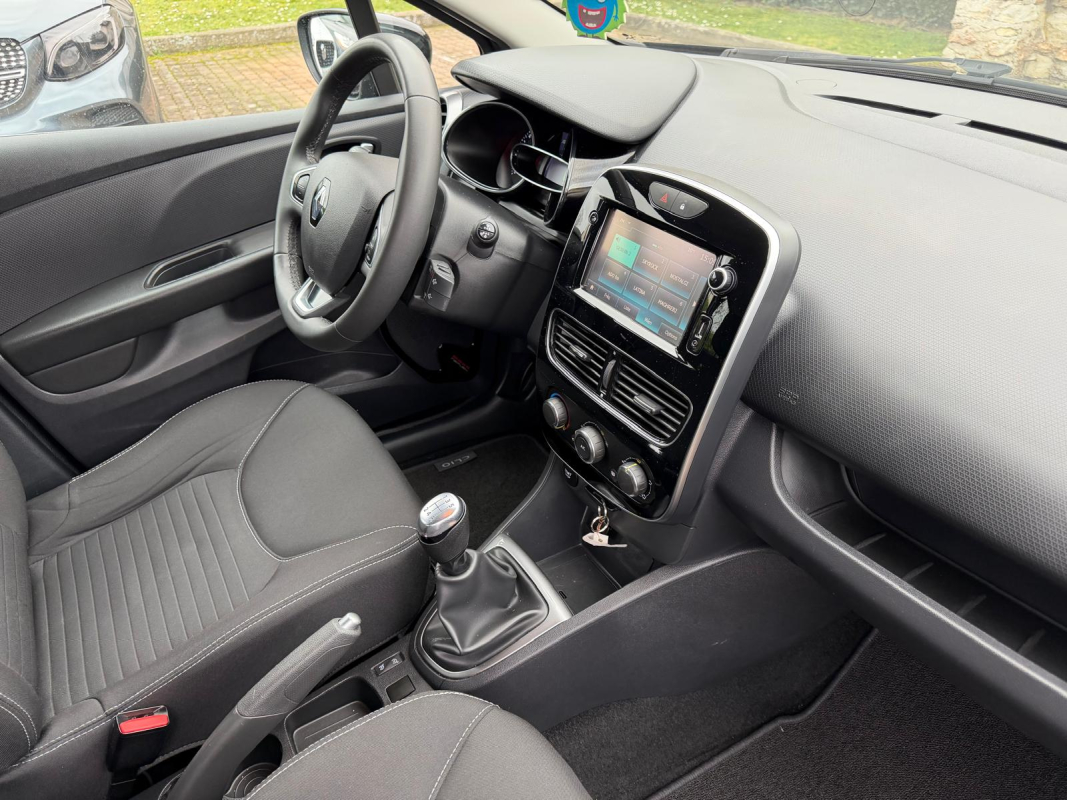 Renault Clio — 13
