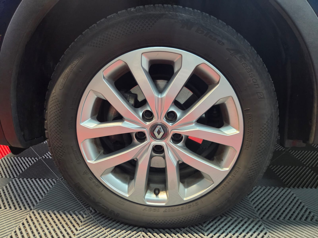 Renault Kadjar — 18