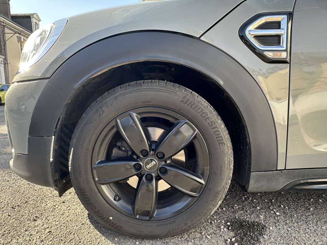 Mini Countryman — 27
