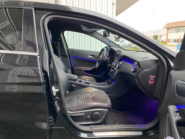 Mercedes Classe A — 16