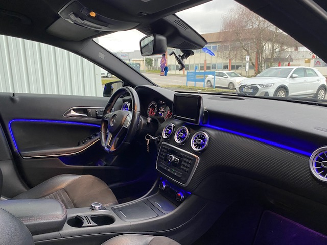 Mercedes Classe A — 17