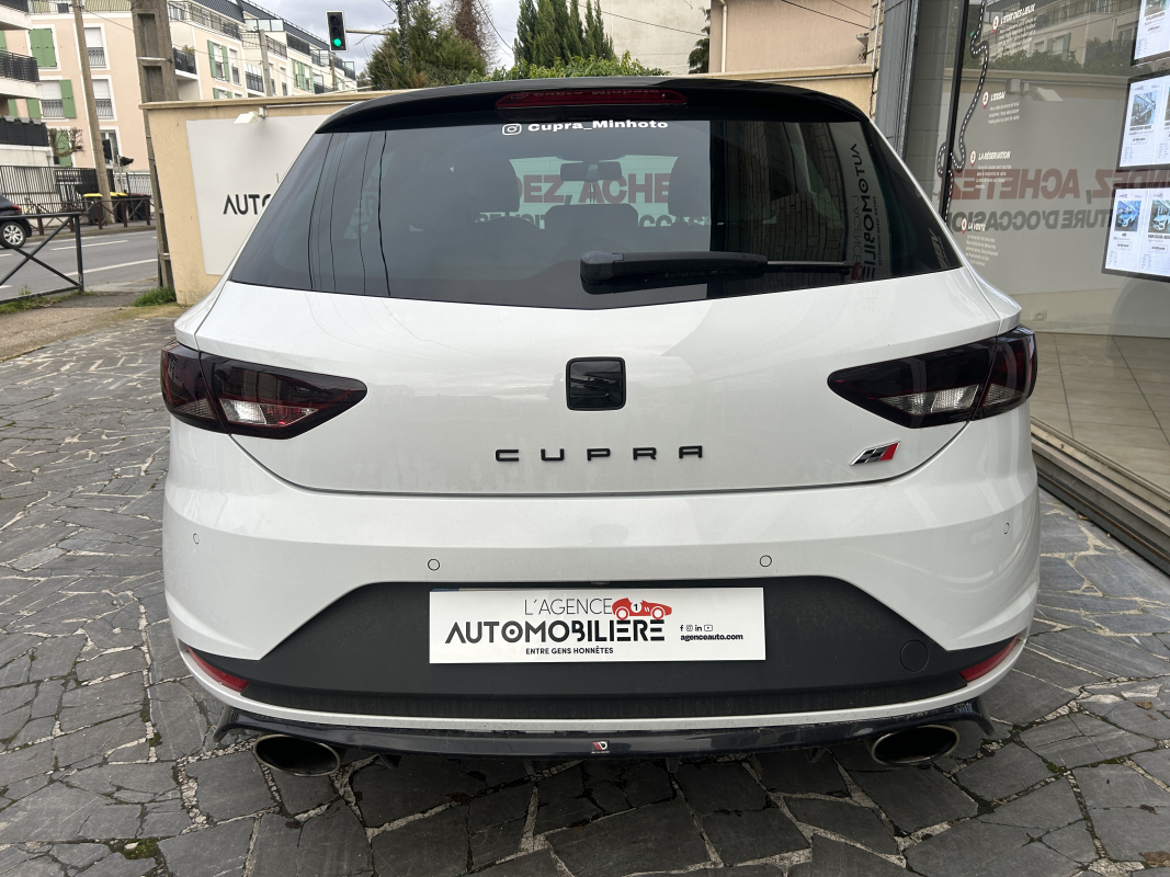 Seat Leon — 4