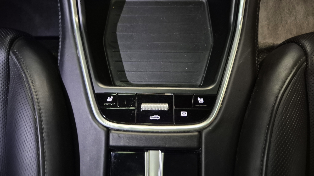 Porsche Panamera — 29