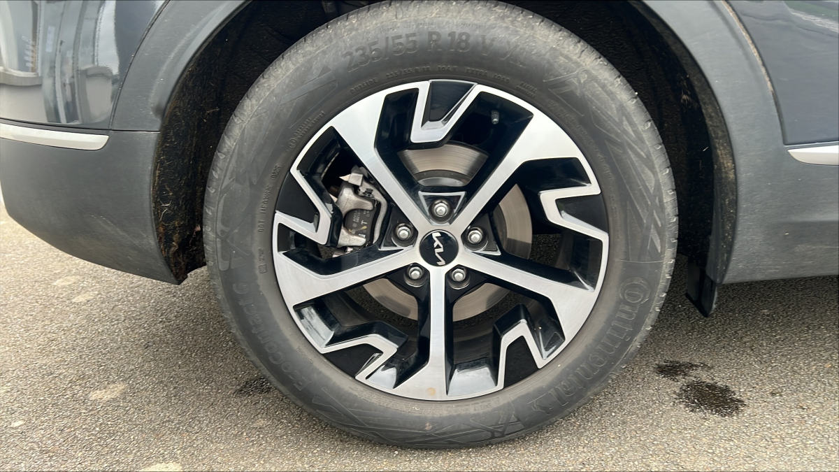 Kia Sportage — 37