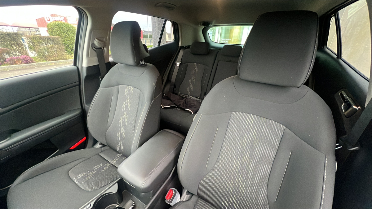 Kia Sportage — 16