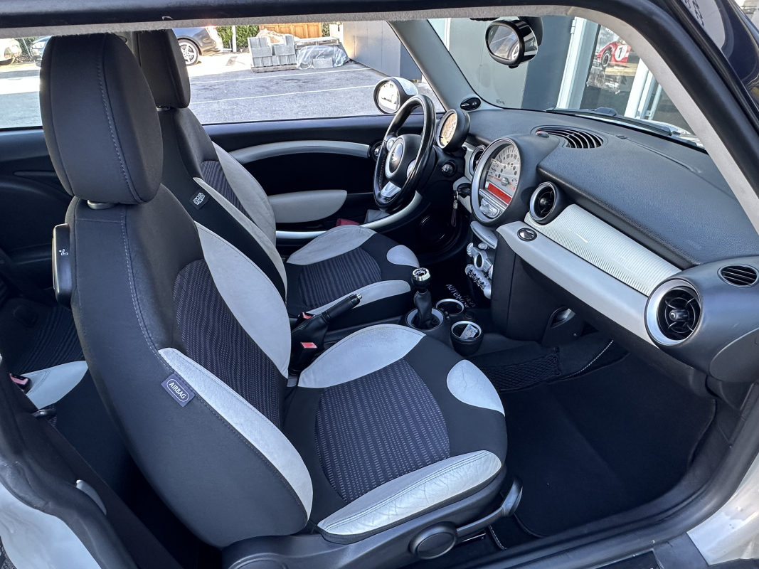 Mini Mini — 18