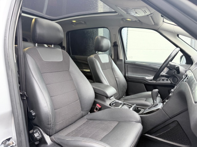 Ford S-Max — 15