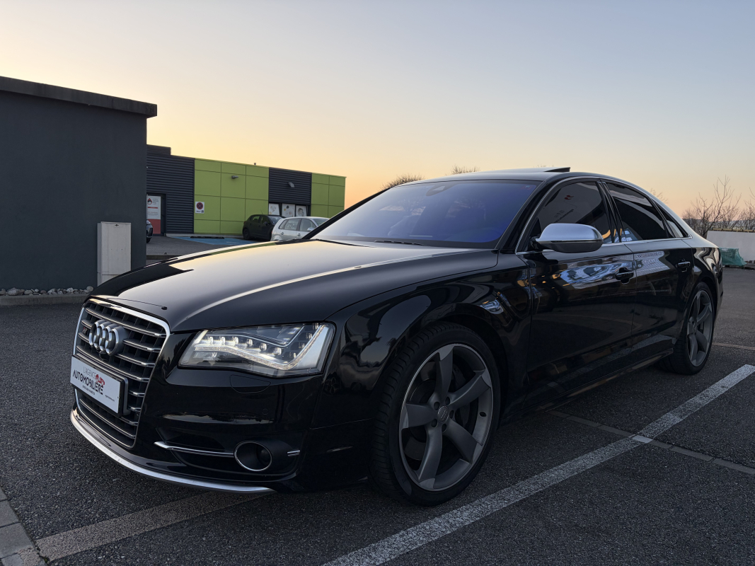 Audi S8 — 5