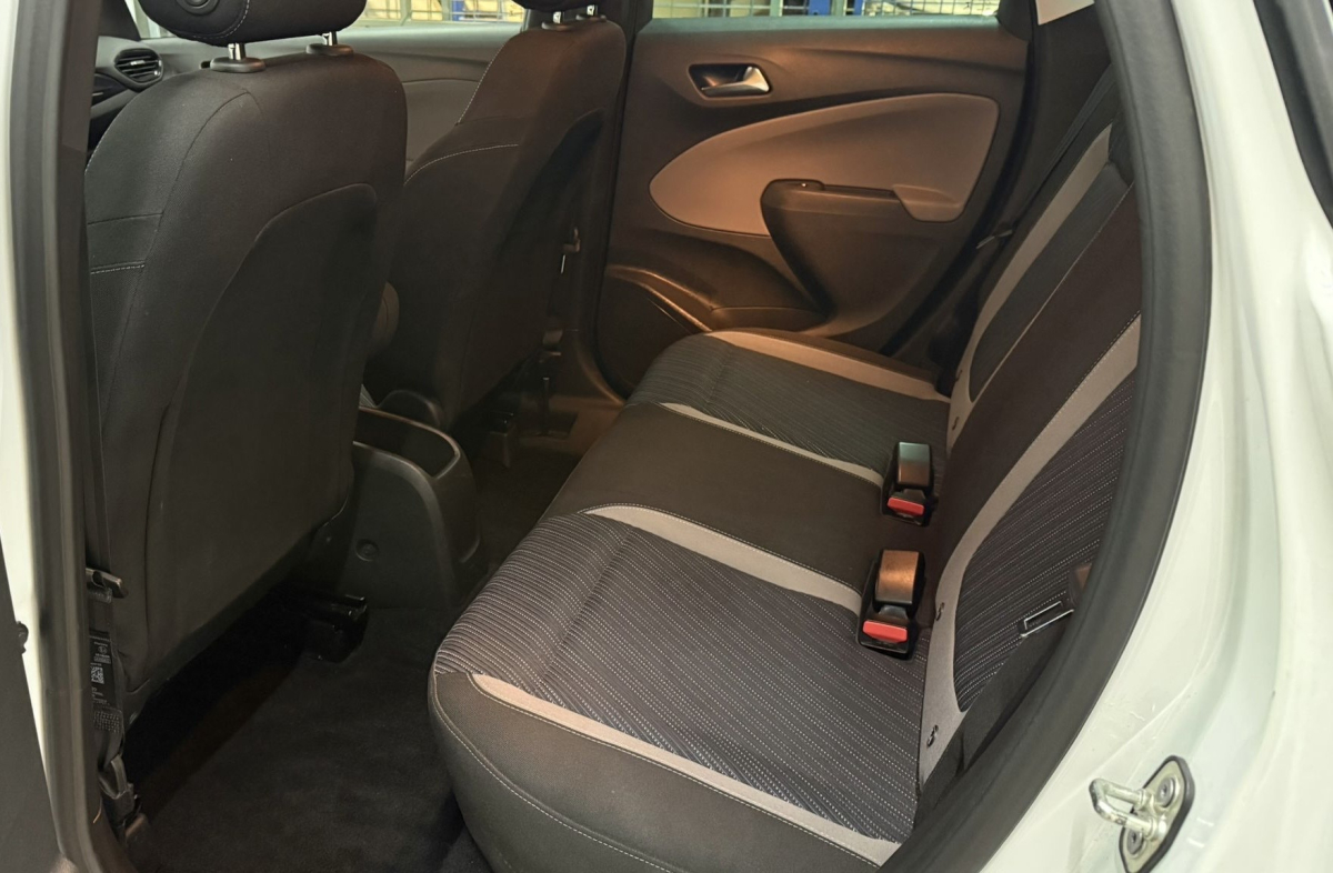 Opel Crossland x — 26