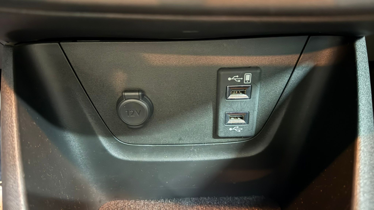 Opel Crossland x — 16