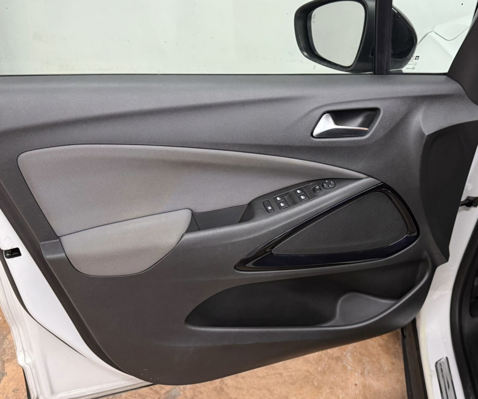 Opel Crossland x — 31