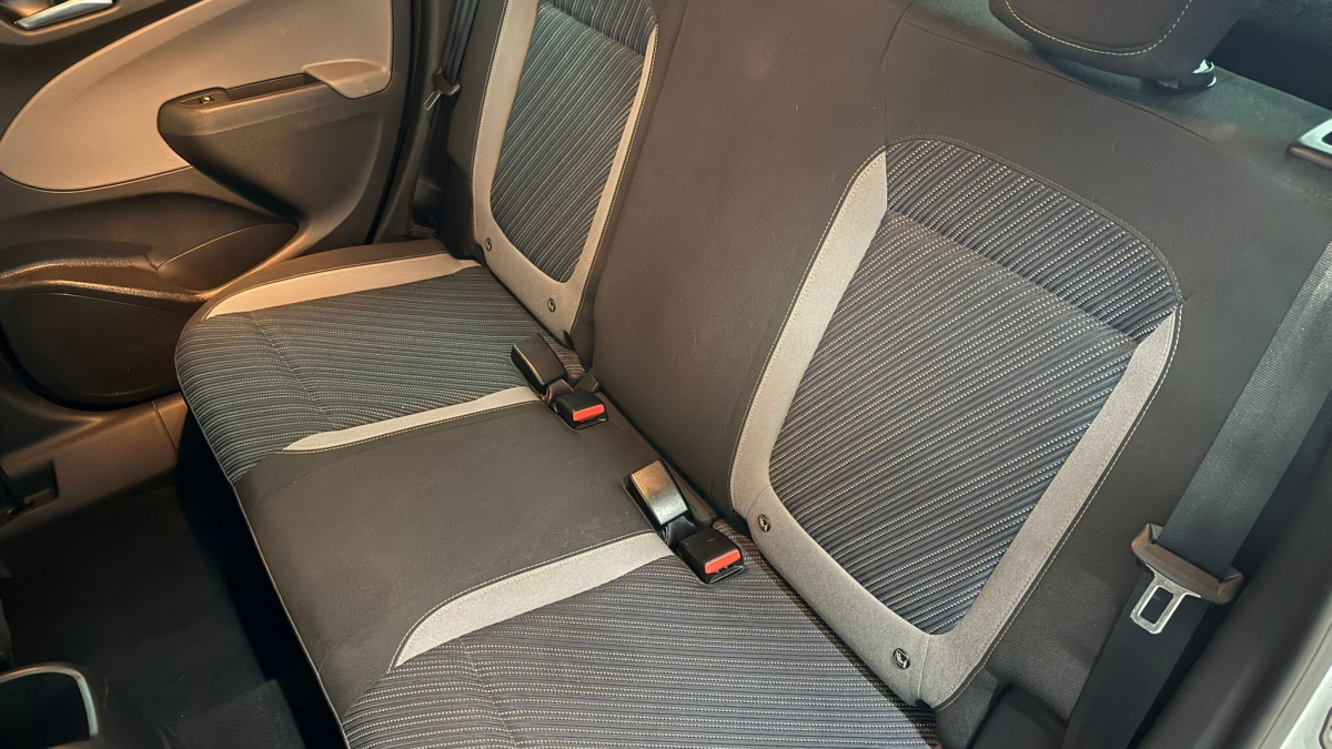 Opel Crossland x — 10