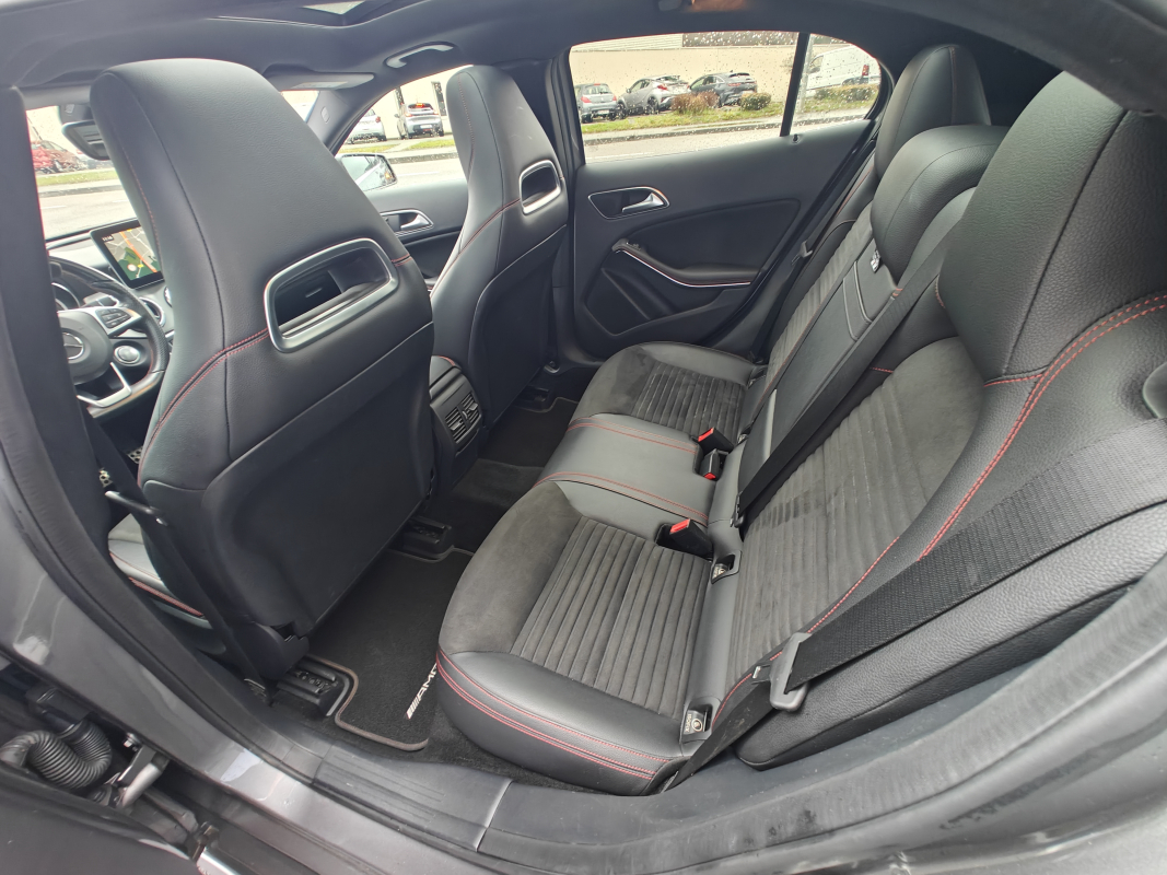 Mercedes Classe GLA — 12