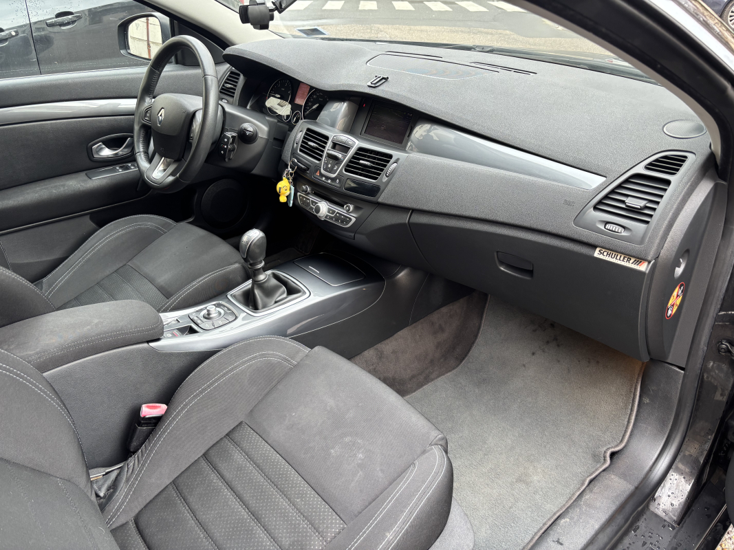Renault Laguna Coupé — 9
