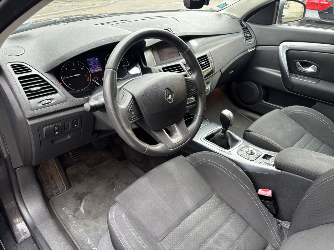 Renault Laguna Coupé — 7