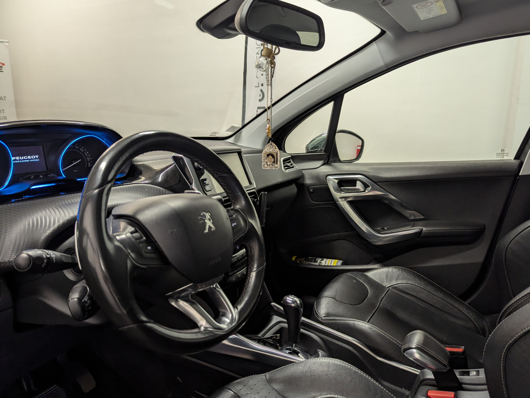 Peugeot 2008 — 9