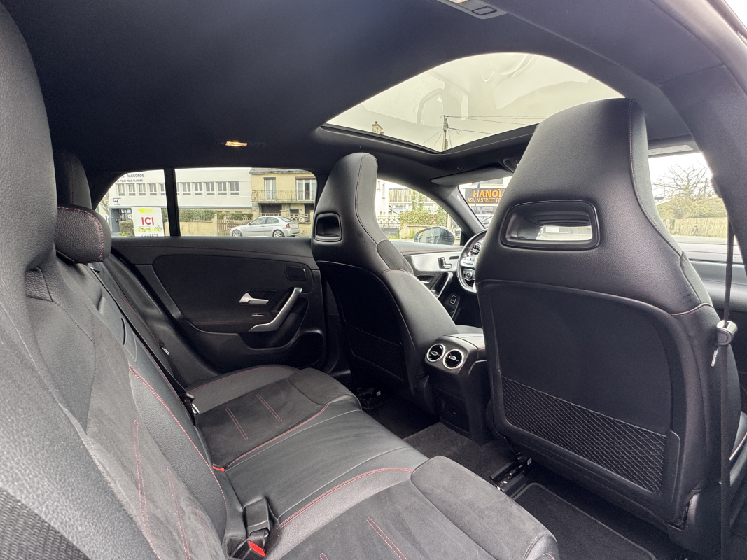 Mercedes Classe CLA — 19