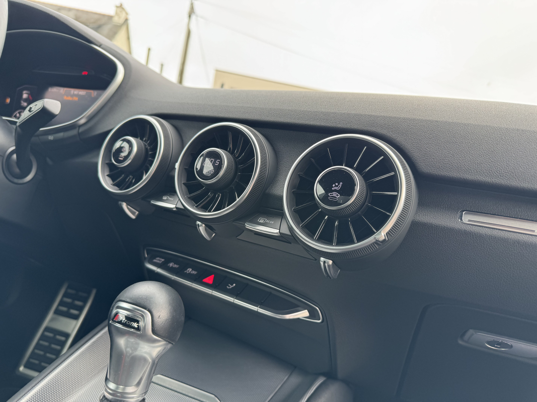 Audi TT — 32