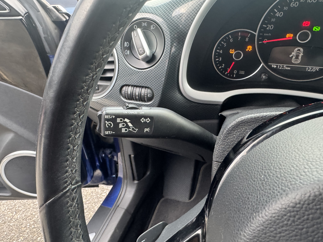 Volkswagen New beetle — 16