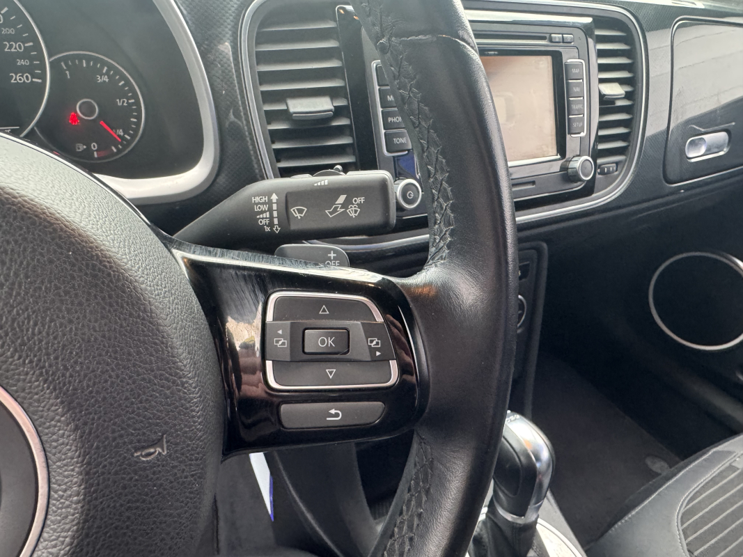 Volkswagen New beetle — 15