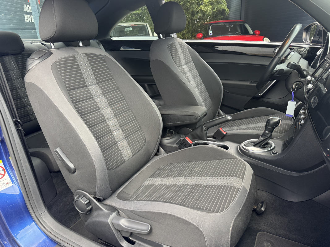 Volkswagen New beetle — 21