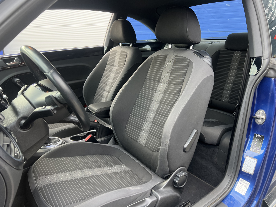 Volkswagen New beetle — 10