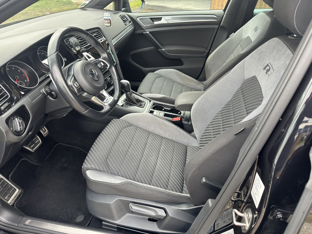 Volkswagen Golf — 11