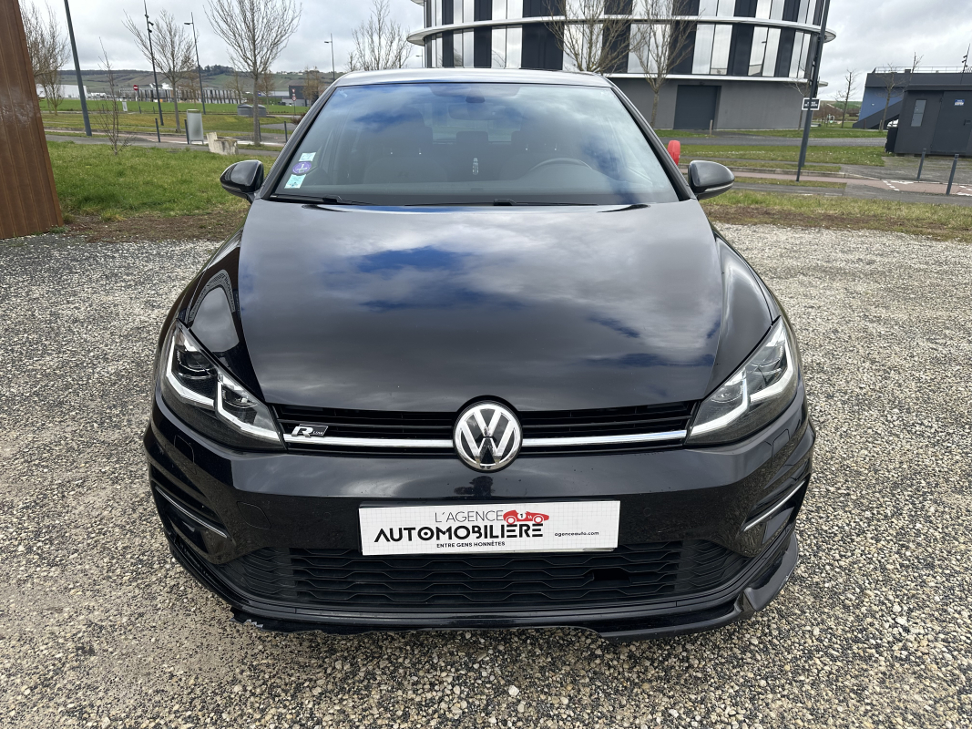 Volkswagen Golf — 8