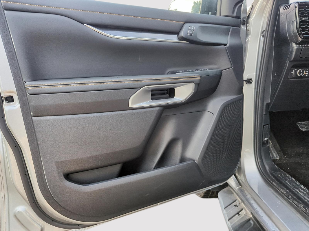 Ford Ranger — 23